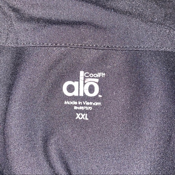 ALO Yoga Top - Picture 5 of 7